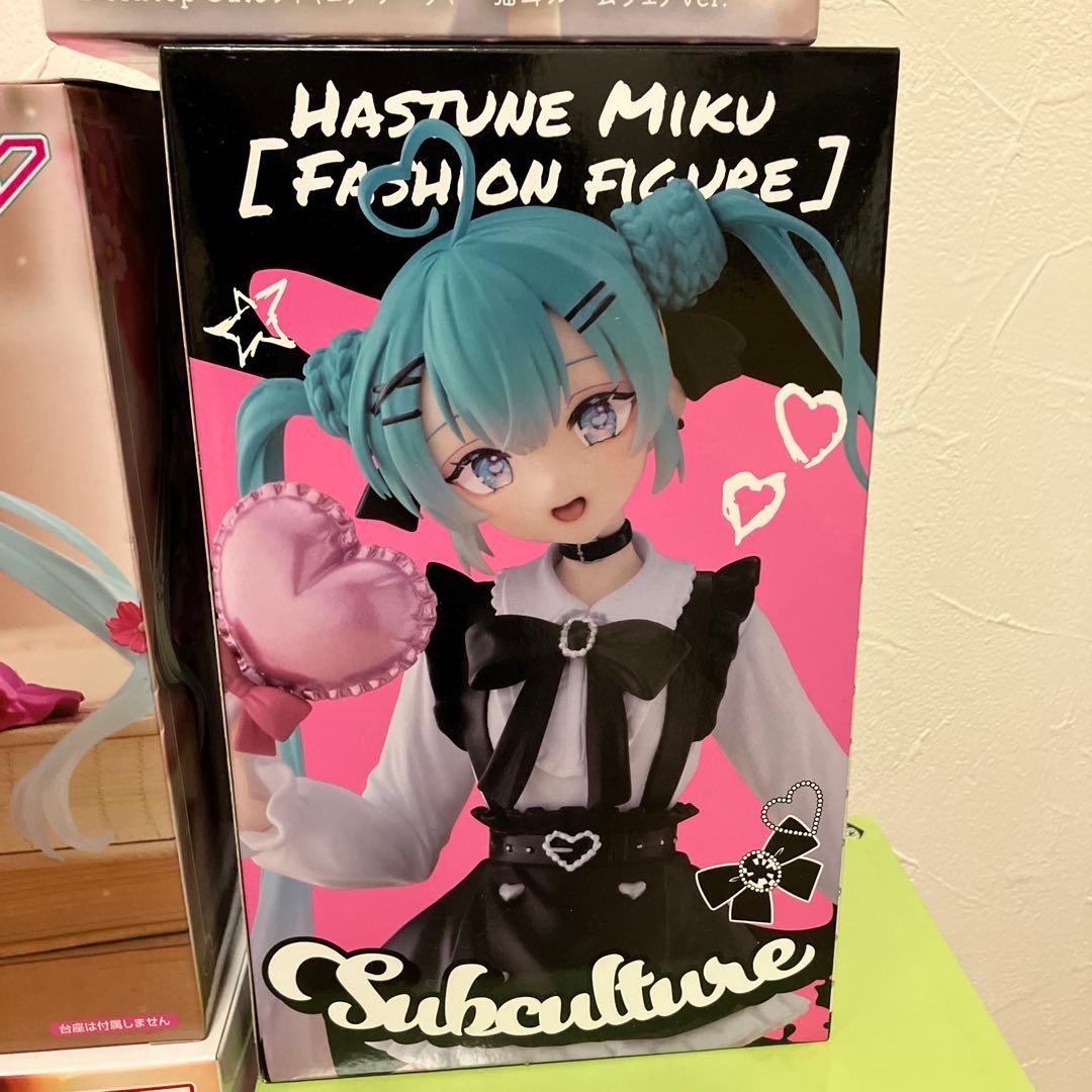 美少女フィギュア　まとめ売り　初音ミク　アーリャ　着せ恋　プリシラ　猫耳　桜ミク