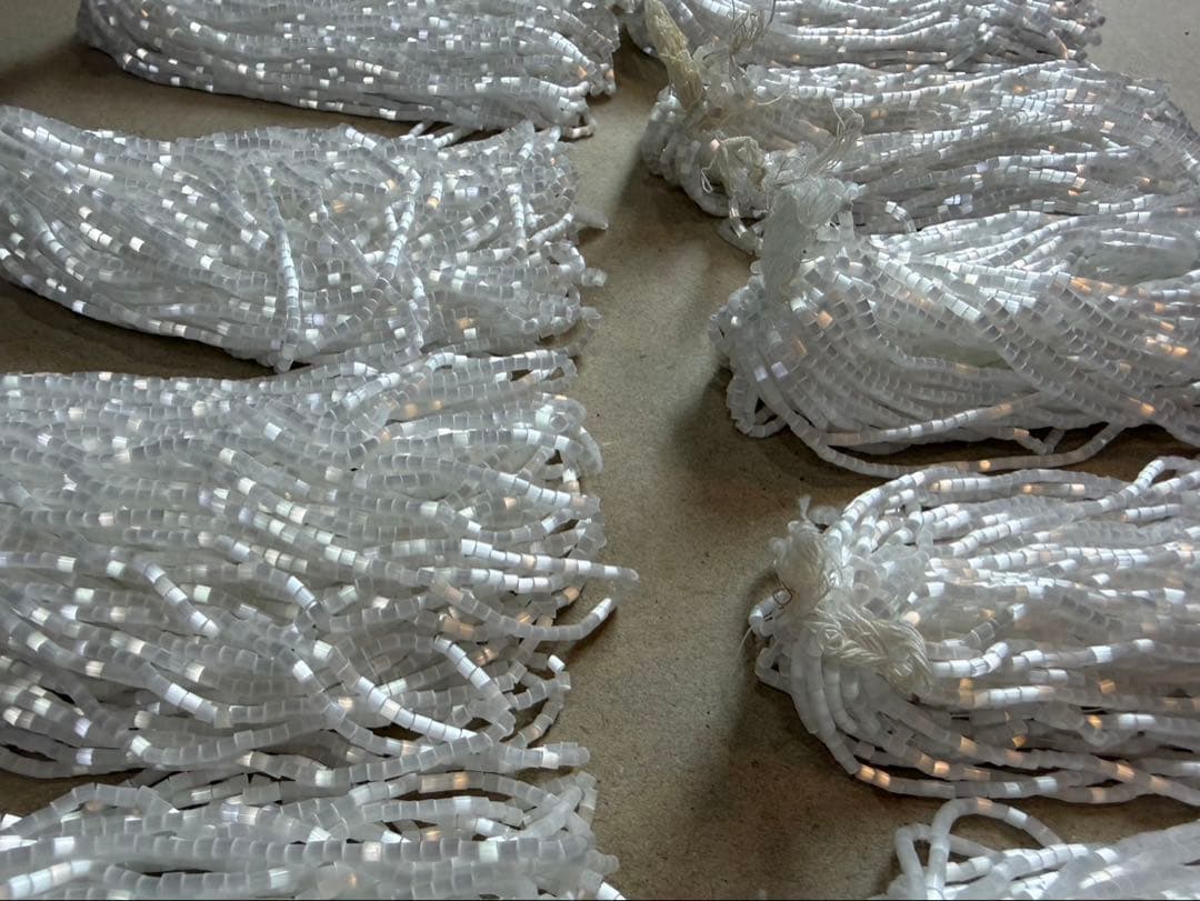 希少　国産　ビーズ　糸　通し　no.28 27