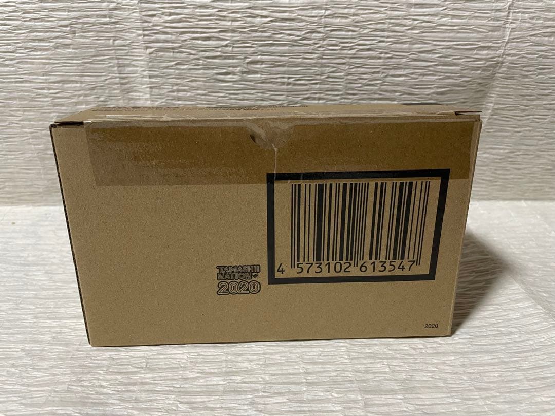 S.H.Figuarts　仮面ライダーゼロワン　リアライジングホッパー