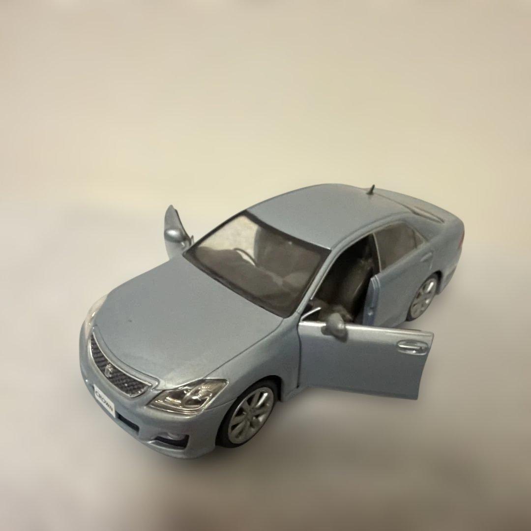 非売品 200系 クラウンアスリートカラーサンプル - メルカリ