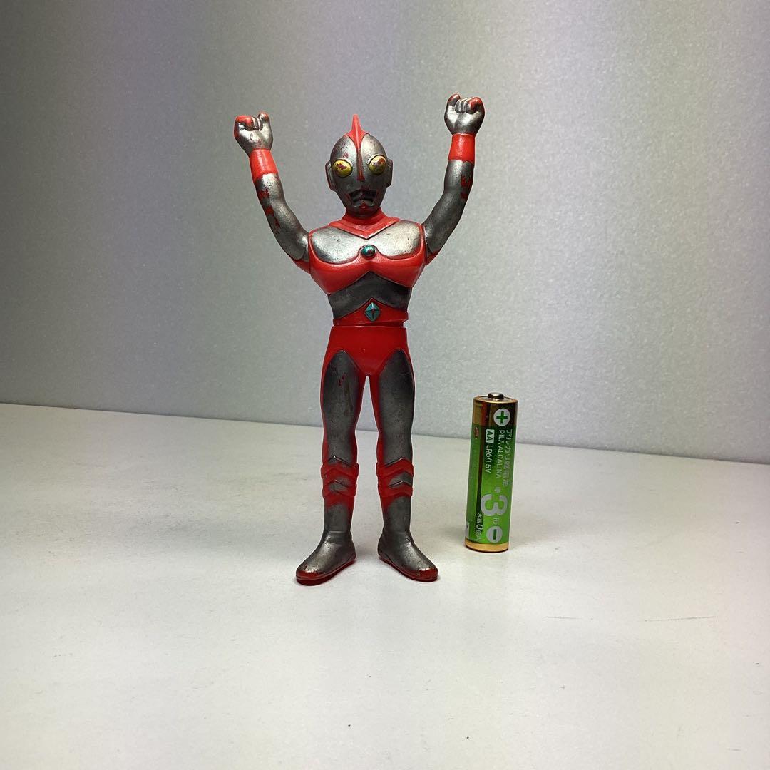 ポピー 足型付 JAPAN 硬質ソフビ ウルトラマン80 - メルカリ