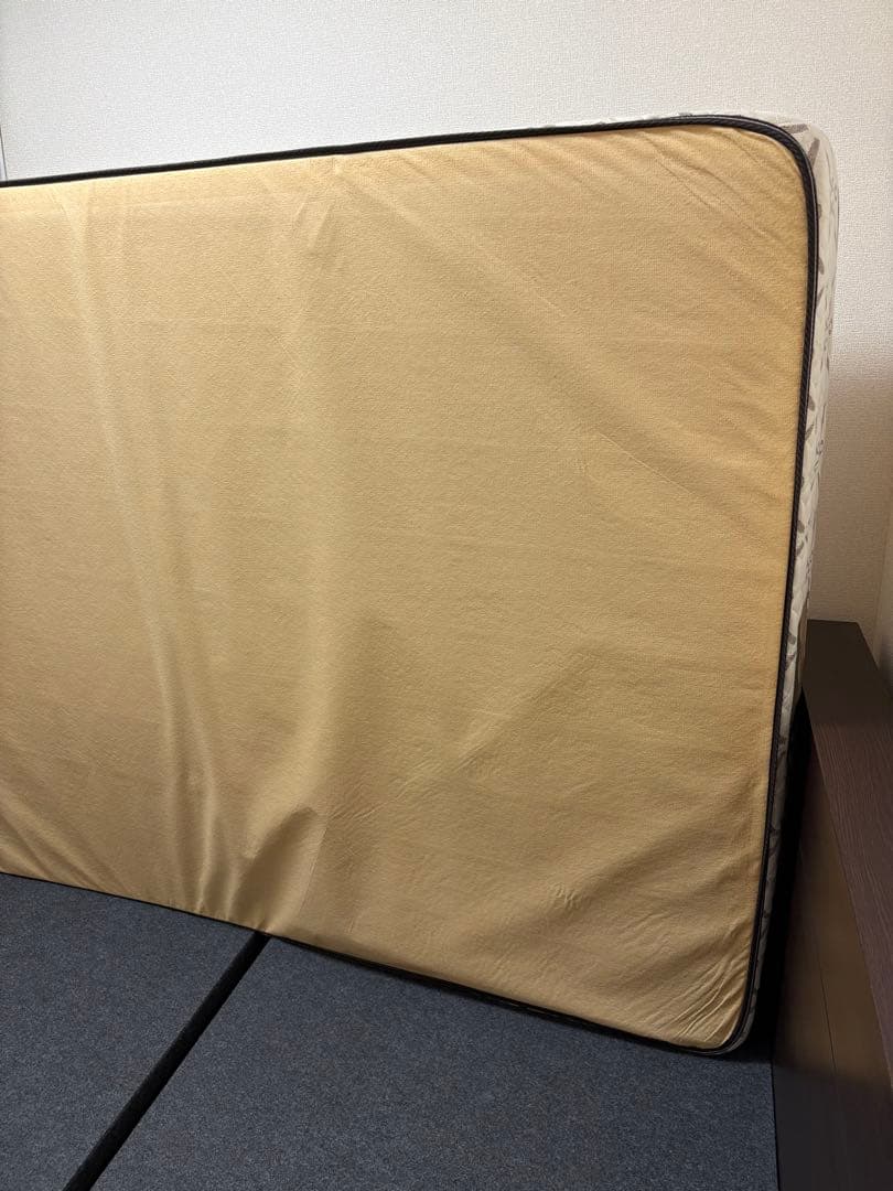 「シーリー ロンド ダブルマットレス 高級モデル／直接引き取り可」