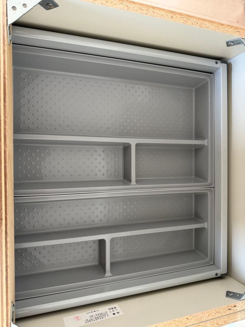 キッチン　棚　引き出し　未使用