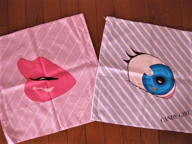 ＣＡＮＤＹ　ＧＩＲＬ　伊勢丹限定　クッションカバー２枚セット　天野喜孝