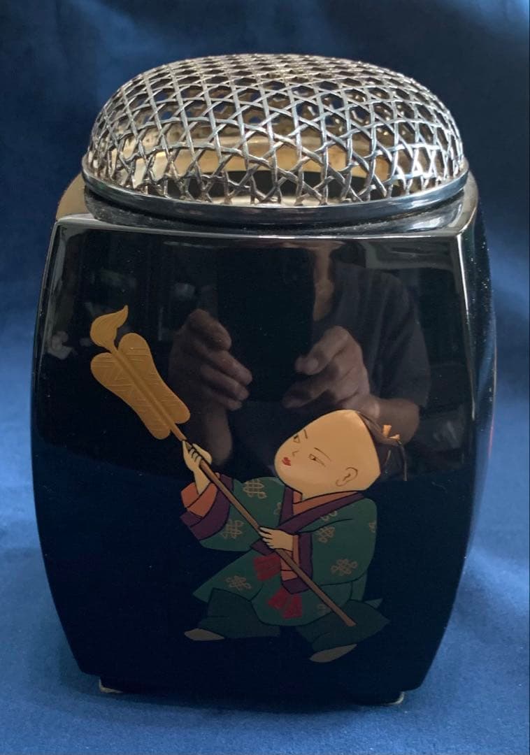 輪島塗り唐子蒔絵　高炉