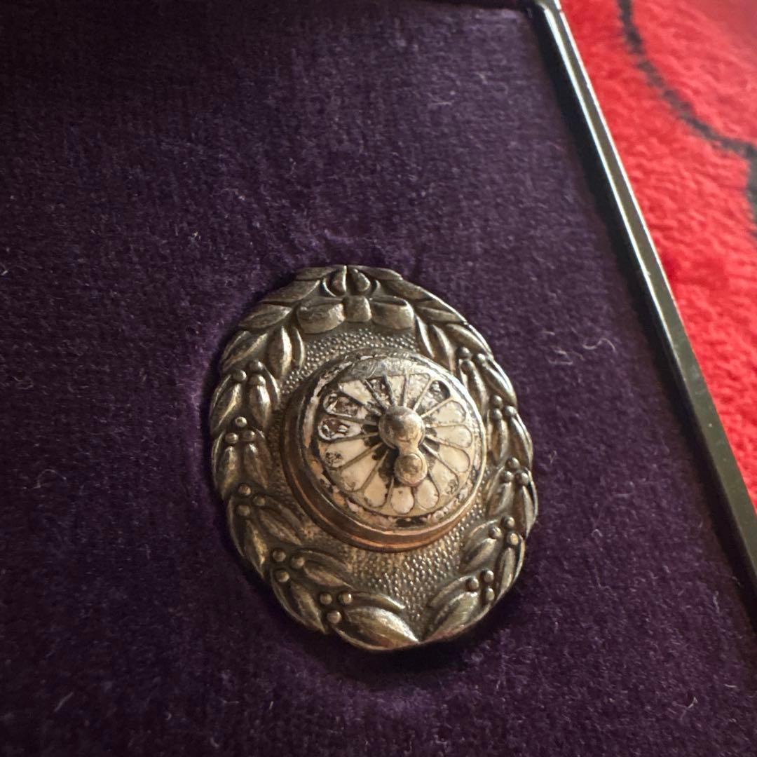 日本国有鉄道功績章銀細工 バッジ 国鉄 - メルカリ