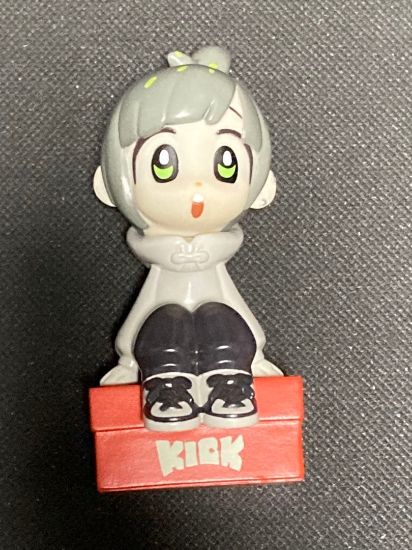 Sit Gal KICKちゃん ノーマルゼロワンソフビ magodesu - メルカリ