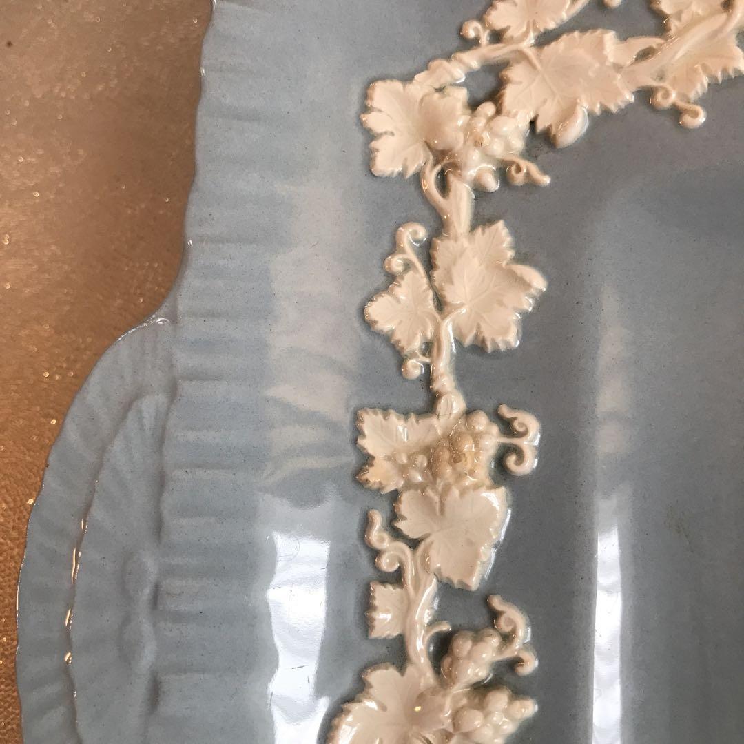 ウエッジウッド　アンティーク　エンボスドクイーンズウエア　スクエアプレート