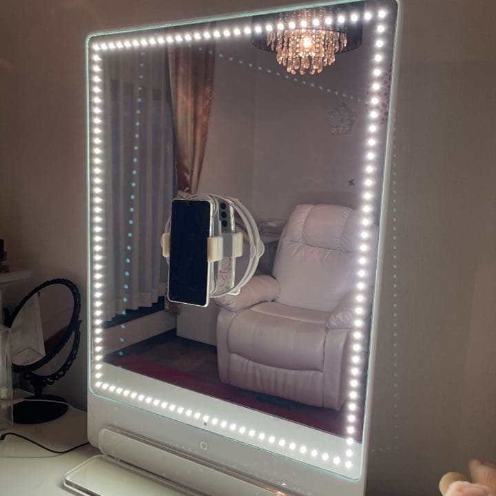 【新品ラスト一点】早い者勝ち✨プロドレッサー兼セルフィーミラー！