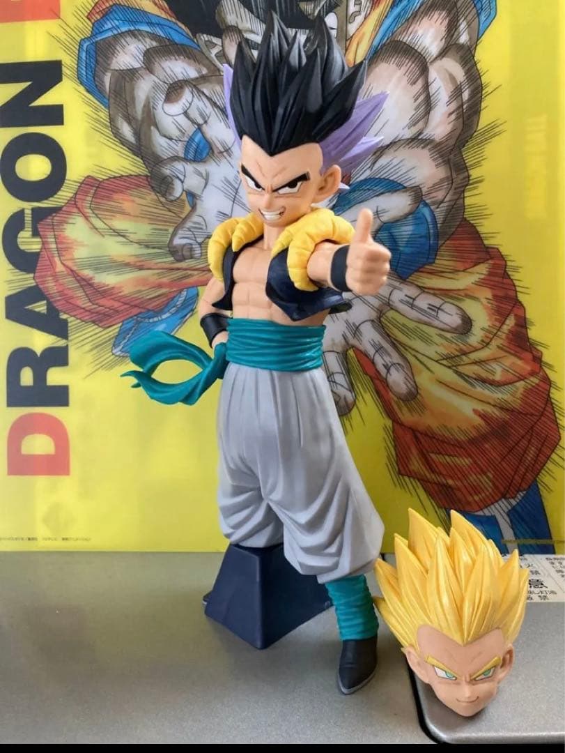 【激レア】　ドラゴンボールZ 孫悟飯 & ゴテンクス　(付け替えパーツ有り)