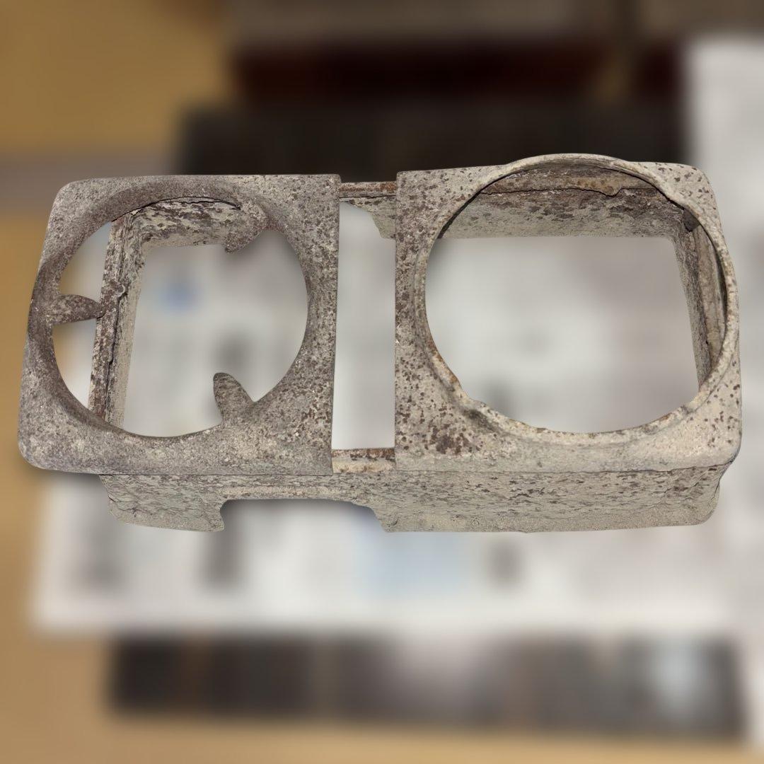 長火鉢　関東火鉢引き出し付き、龍文堂造り五徳セット