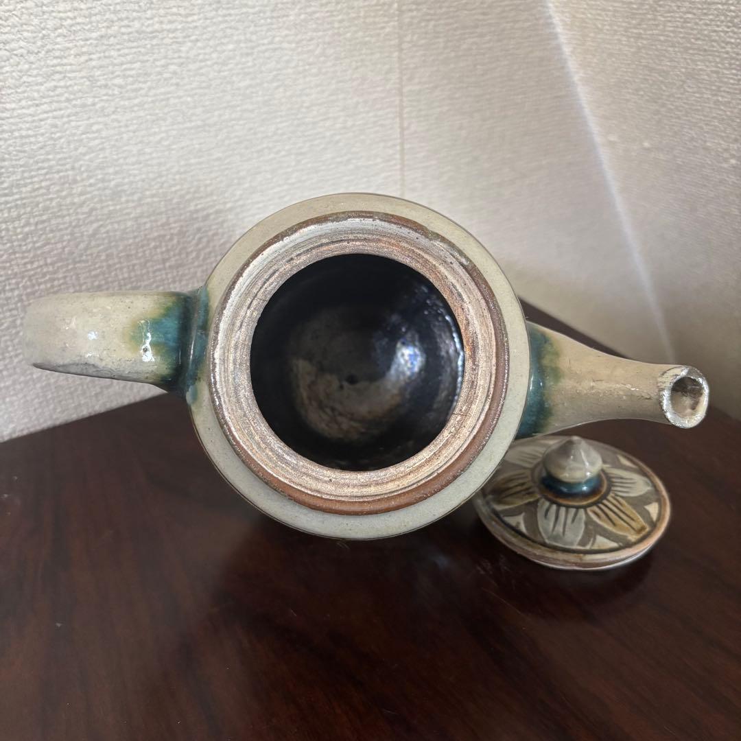 一月いっぱいで終了　島袋常明　ティーポット　沖縄　やちむん　急須