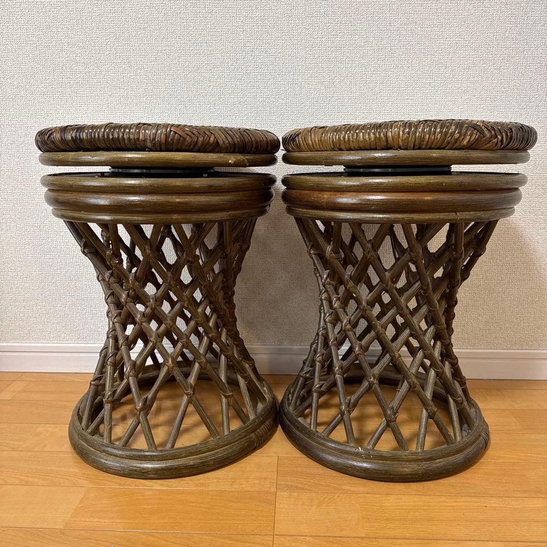 昭和レトロ　藤製　ラタン　木製回転式スツール　椅子　二脚