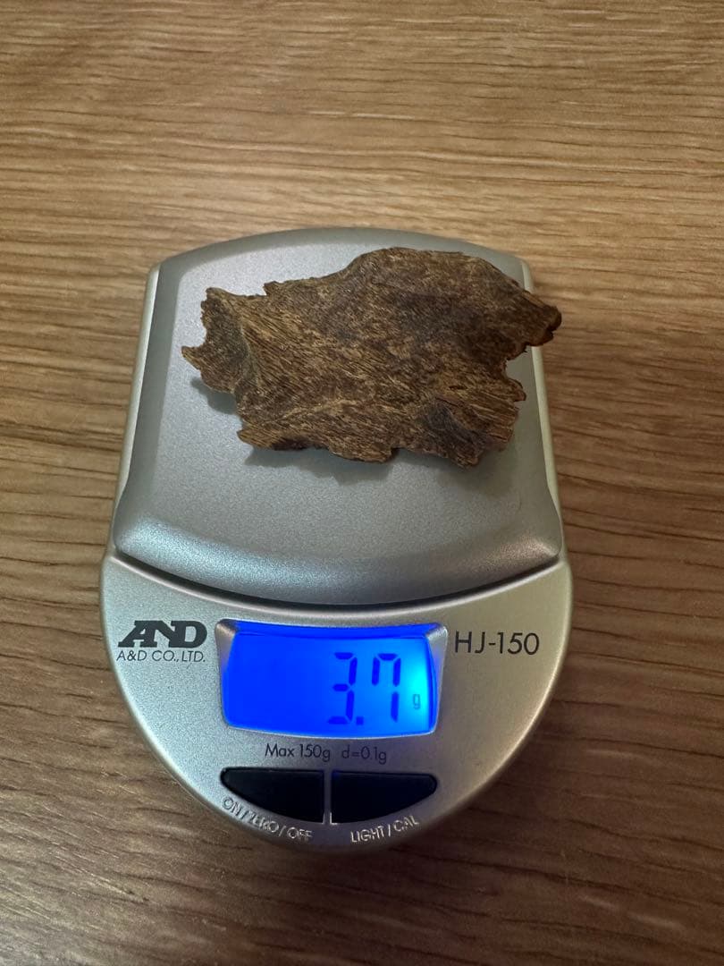 伽羅/玉初堂/2.9g・伽羅/3.7g・沈香/玉初堂/7.6g・沈香/1.2g