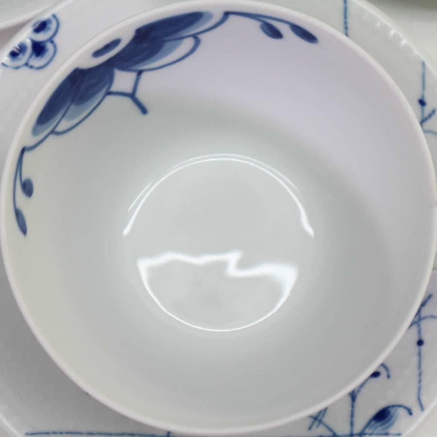 別シリーズ合わせ ロイヤルコペンハーゲン ブルーフルーテッドプレイン/メガ 一式