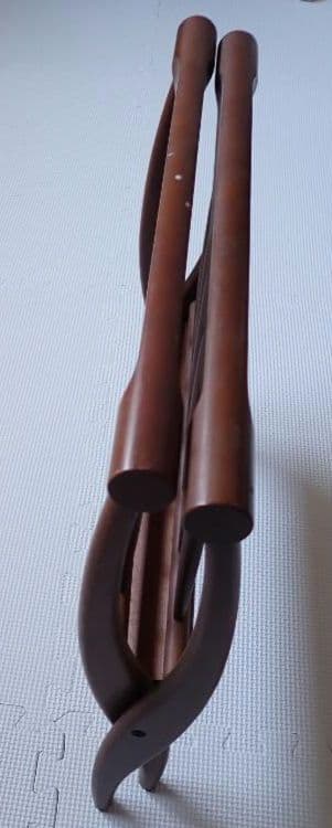 折りたたみ収納可能 今ではレアな木製マガジンラック ブラウン 送料込み・匿名発送