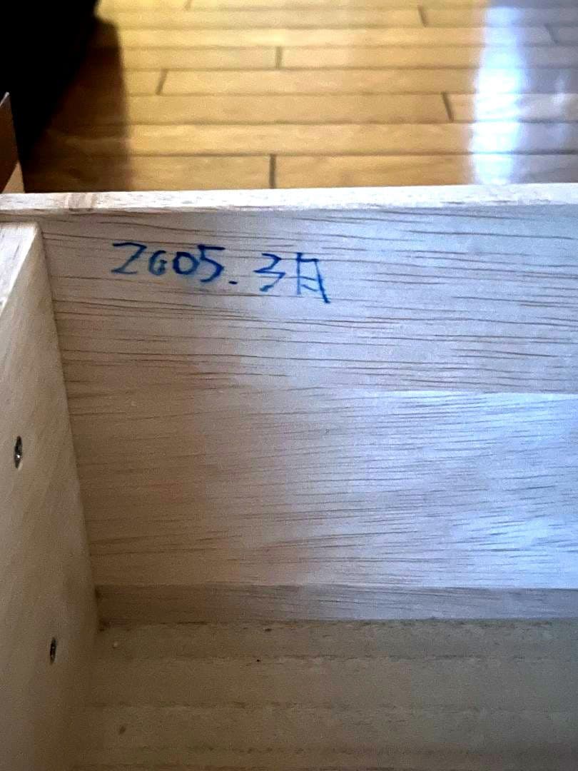 シモンズベット　セミダブル　引き出し収納