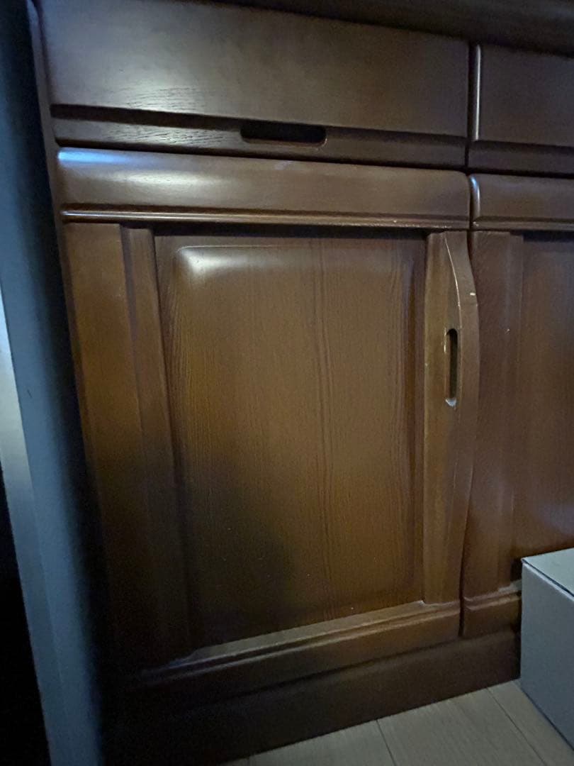 木製ブラウン食器棚 ガラス扉付き セット