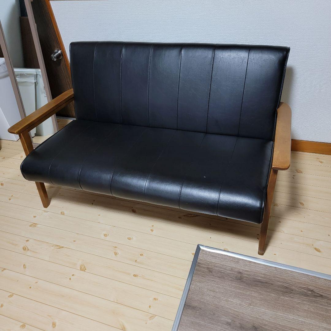 ソファー 幅128cm 二人掛け 2人用 レザー調 ひじ掛け 木製 合成皮革