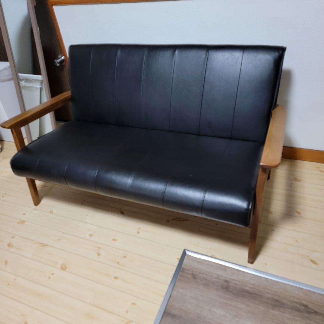 ソファー 幅128cm 二人掛け 2人用 レザー調 ひじ掛け 木製 合成皮革