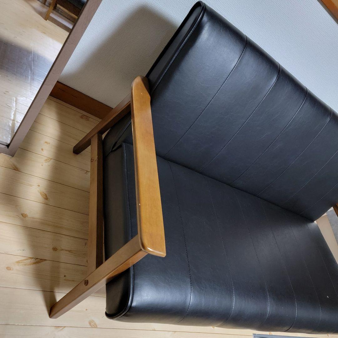 ソファー 幅128cm 二人掛け 2人用 レザー調 ひじ掛け 木製 合成皮革