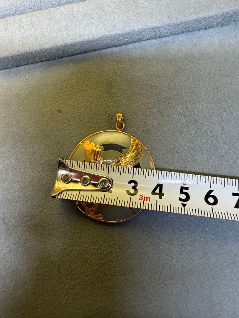 翡翠の鶴ペンダント 和田玉。14k金　　天然石　11.58g