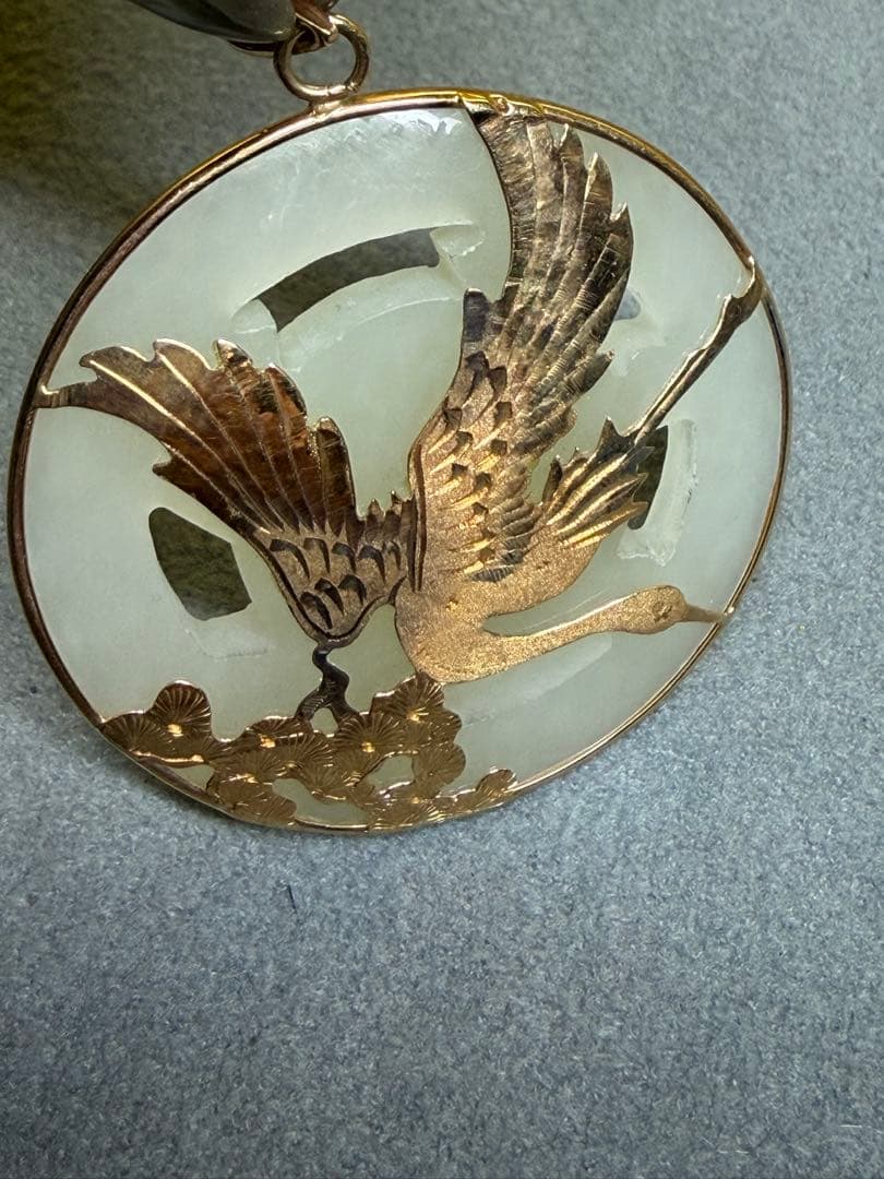 翡翠の鶴ペンダント 和田玉。14k金　　天然石　11.58g