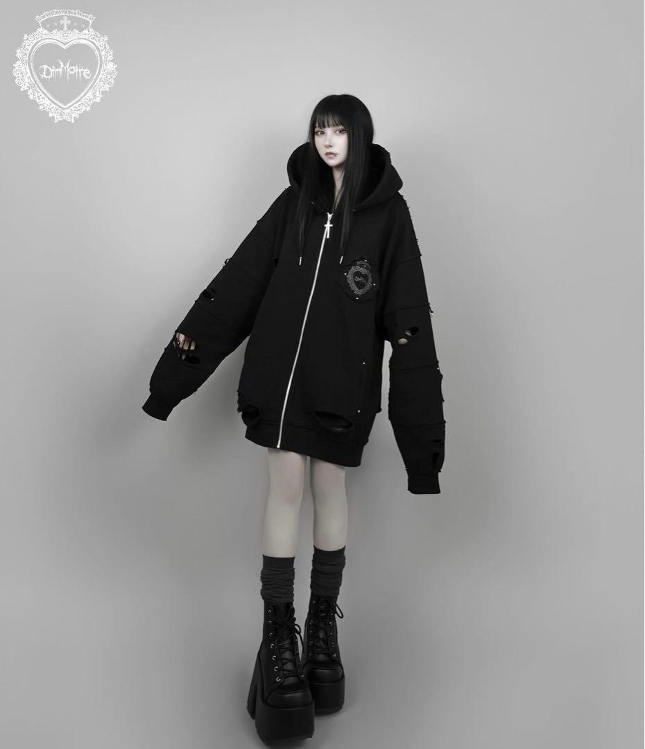 新品未使用タグ付】DimMoire ディムモアール 魔導士パーカー 黒 - メルカリ