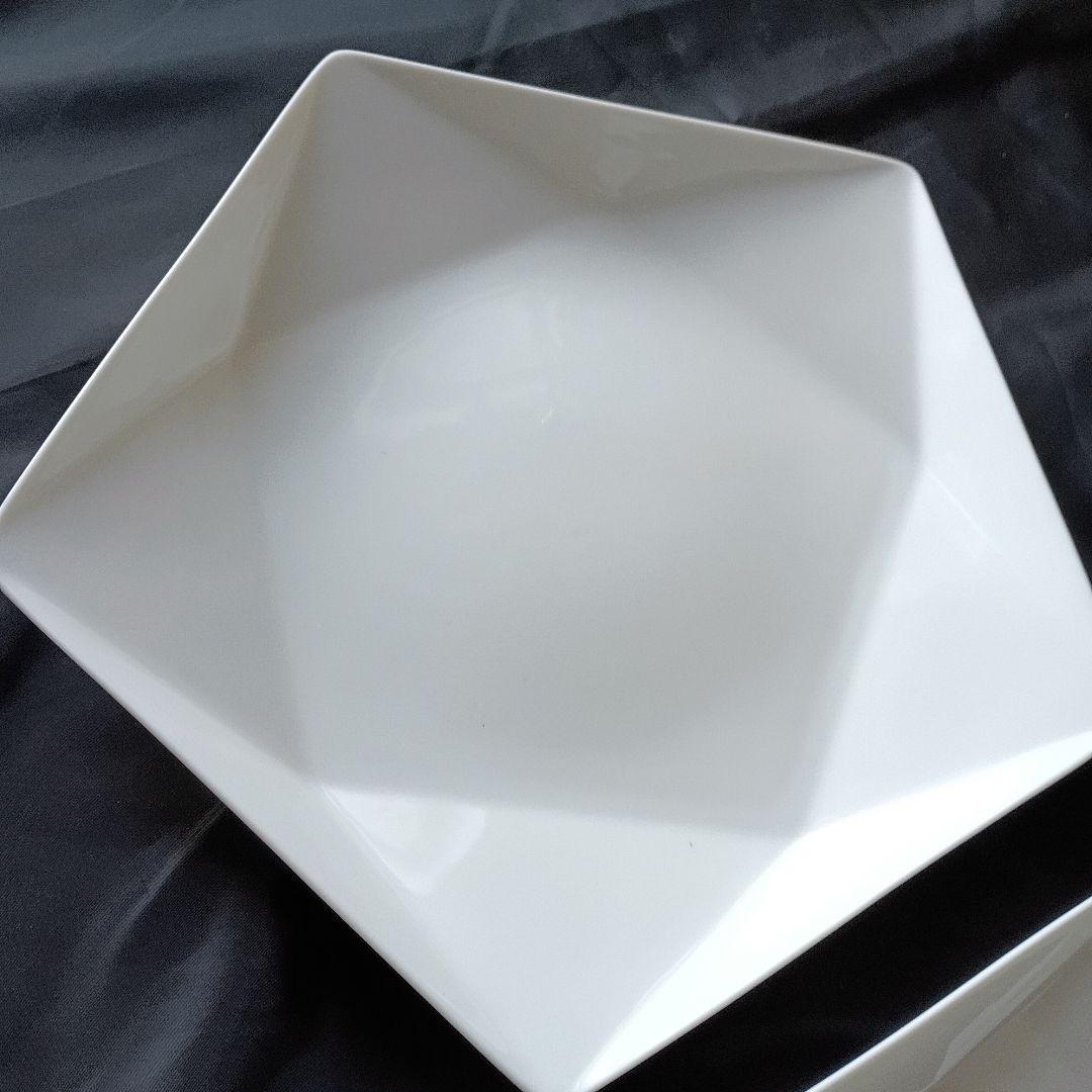 ホワイト多角形皿3枚セットアポロ白28cmプレート 30×28.5×3.4㎝
