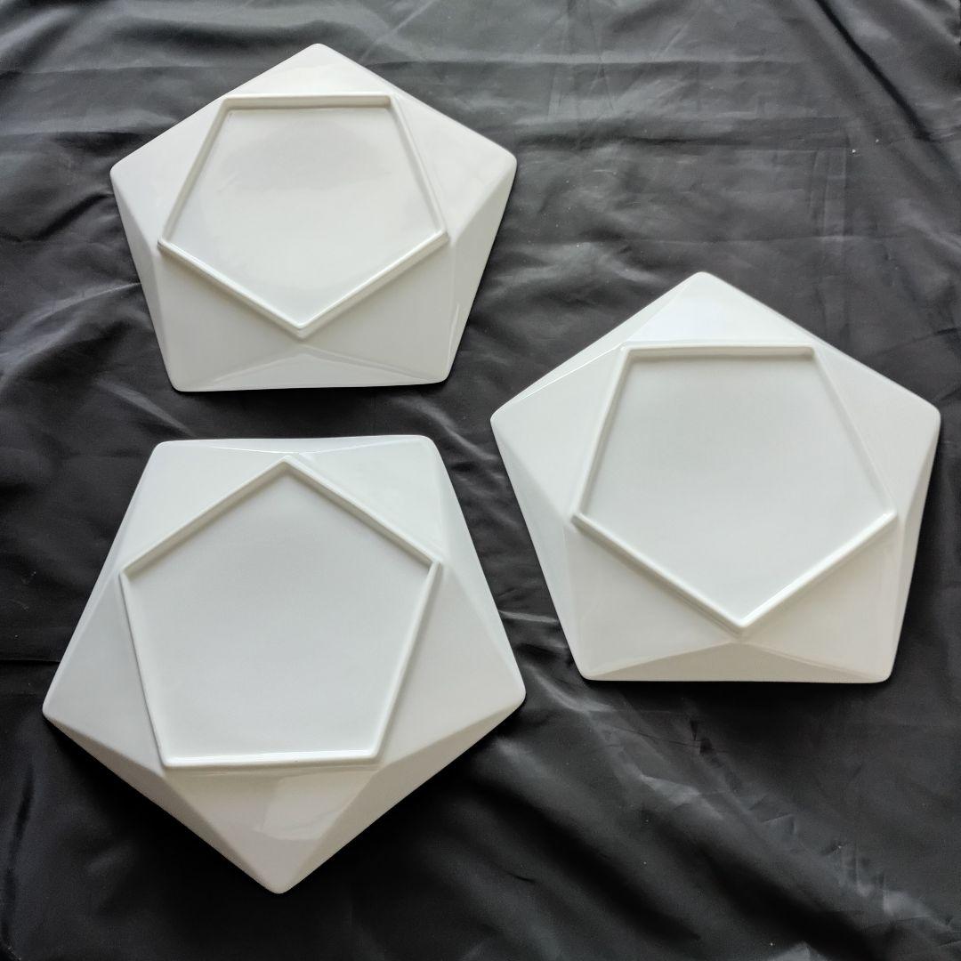ホワイト多角形皿3枚セットアポロ白28cmプレート 30×28.5×3.4㎝