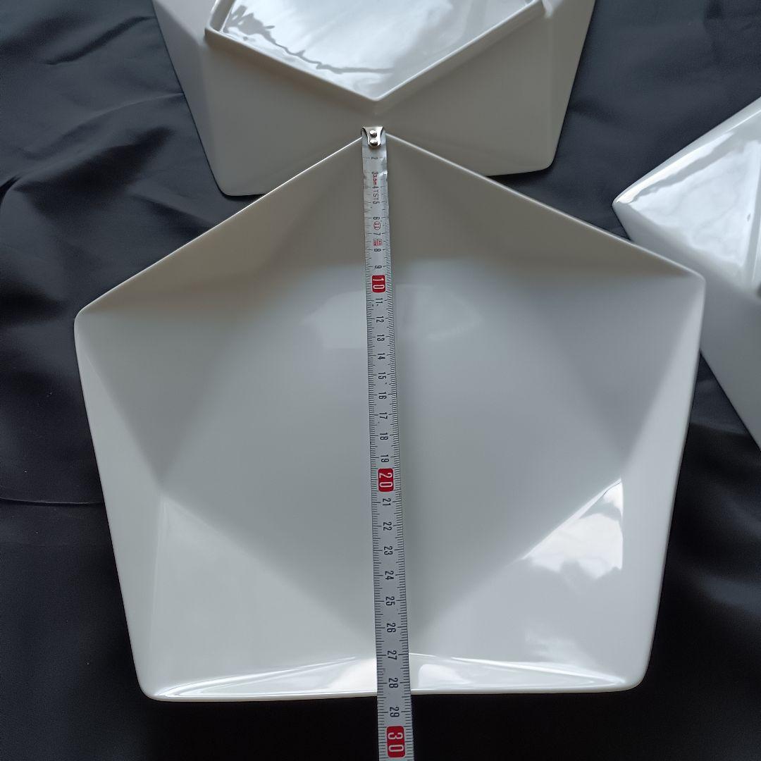 ホワイト多角形皿3枚セットアポロ白28cmプレート 30×28.5×3.4㎝