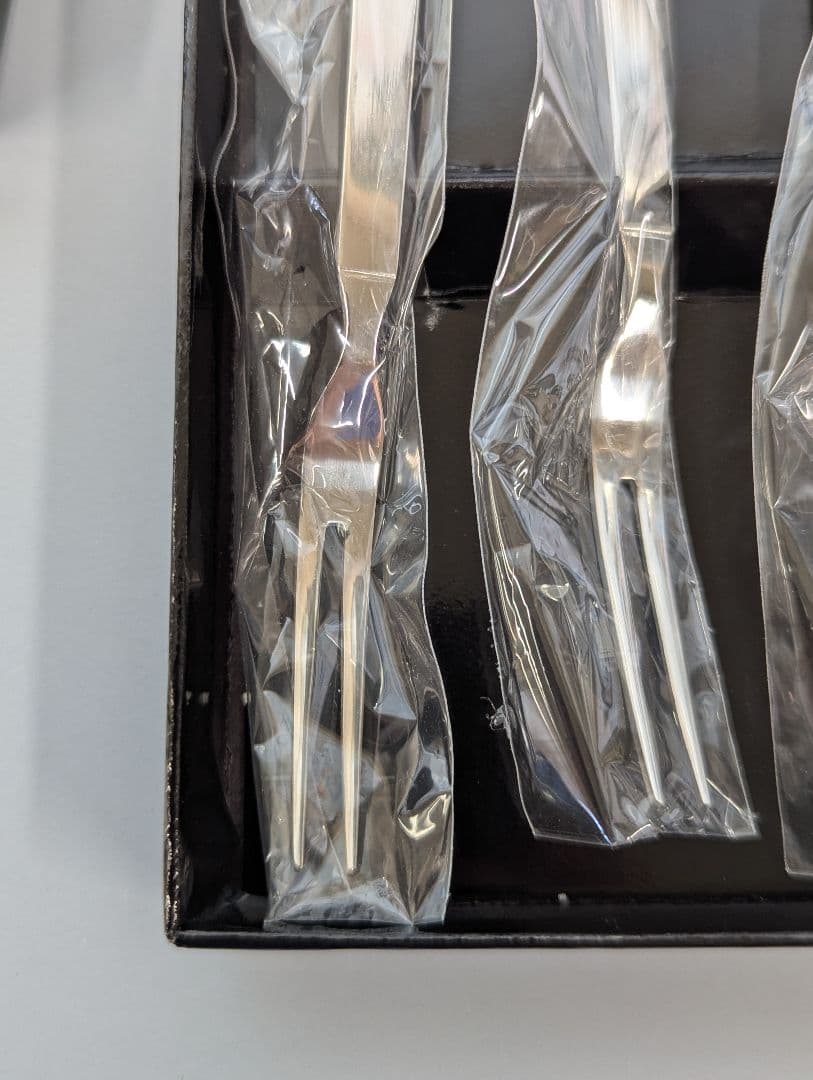 イヴサンローラン　カトラリー　デザートピック/デザートフォーク セット