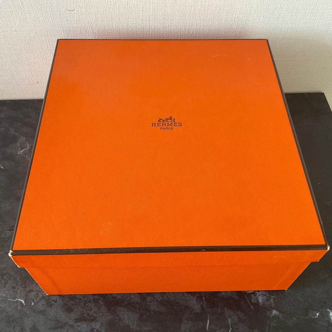 HERMES ドット柄 ガラスシャンパングラス 2個セット　ファンファーレ