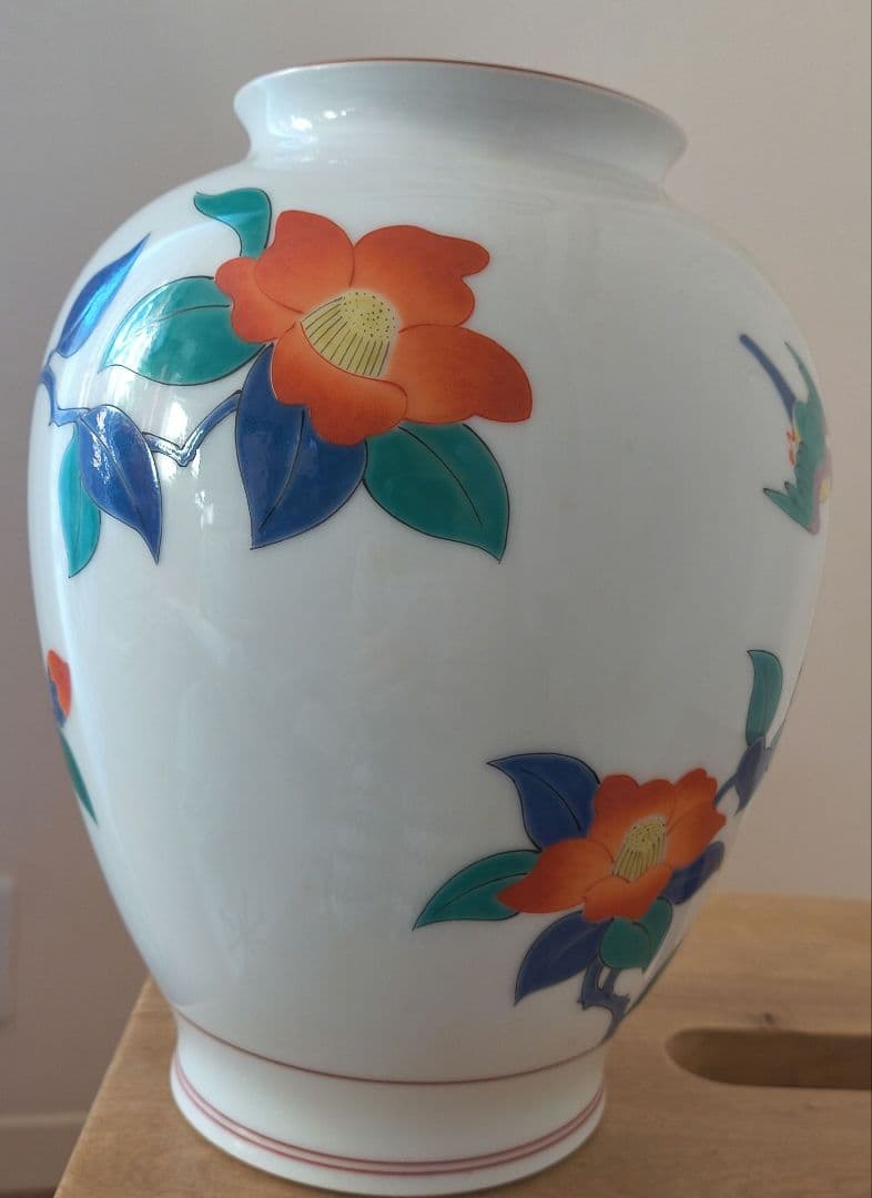 正規 品ホビー・楽器・アート - 花鳥図「春」壺 十三代酒井田柿右衛門