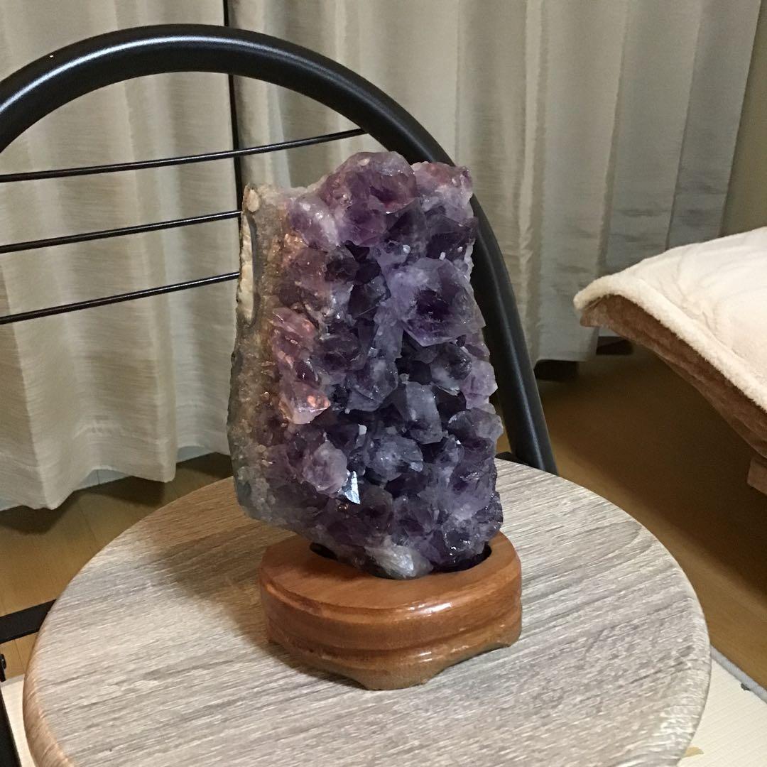 アメジストクラスター 台座一体型 1.8キロ！！