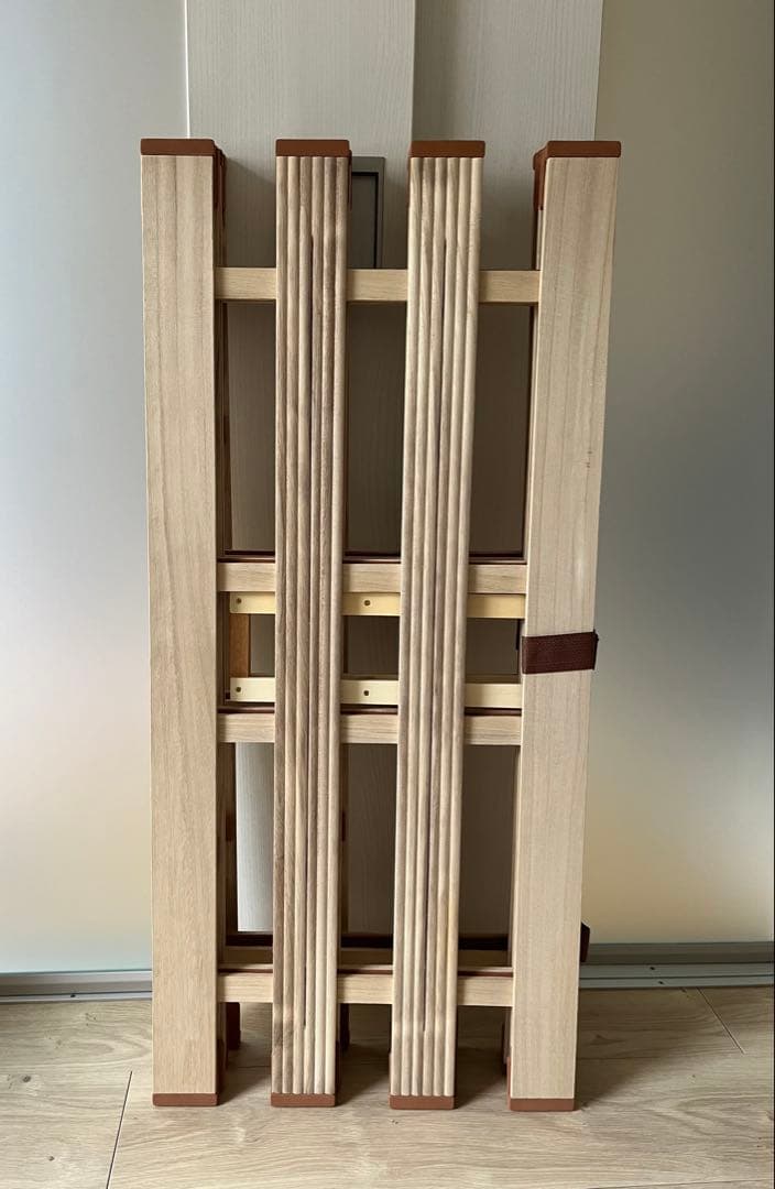 薄型軽量 桐すのこベッド 4つ折れ式