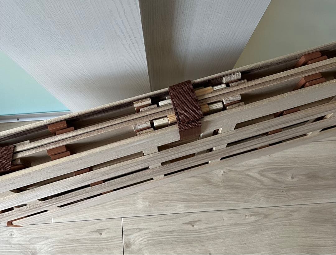 薄型軽量 桐すのこベッド 4つ折れ式