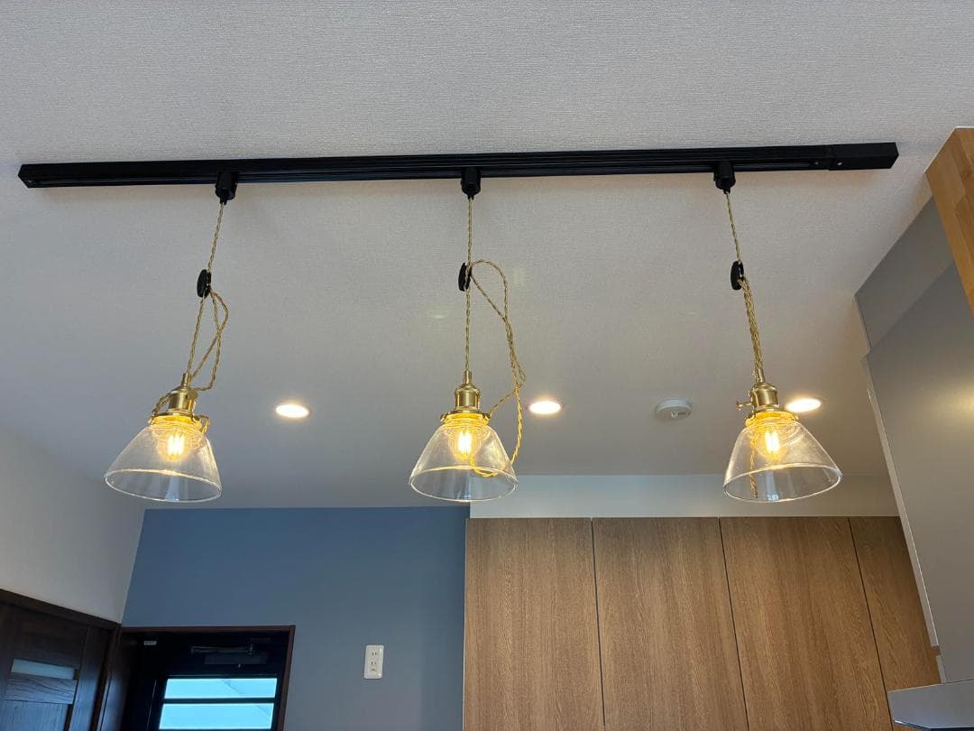 ペンダントライト ガラス おしゃれ 北欧風 アンティーク キッチン レール ダa