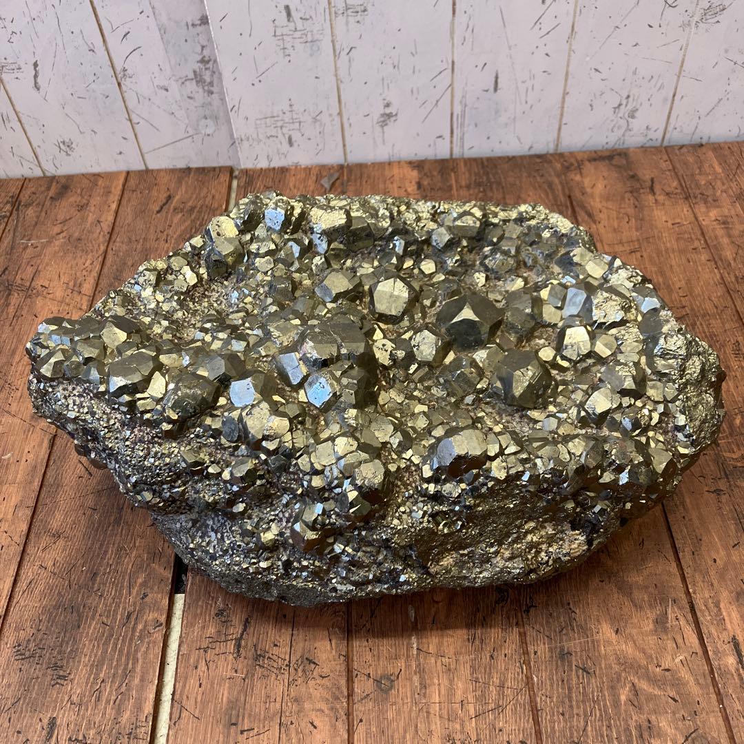 パワーストーン パイライト 黄鉄鉱 原石 鉱物 金運アップ 強運