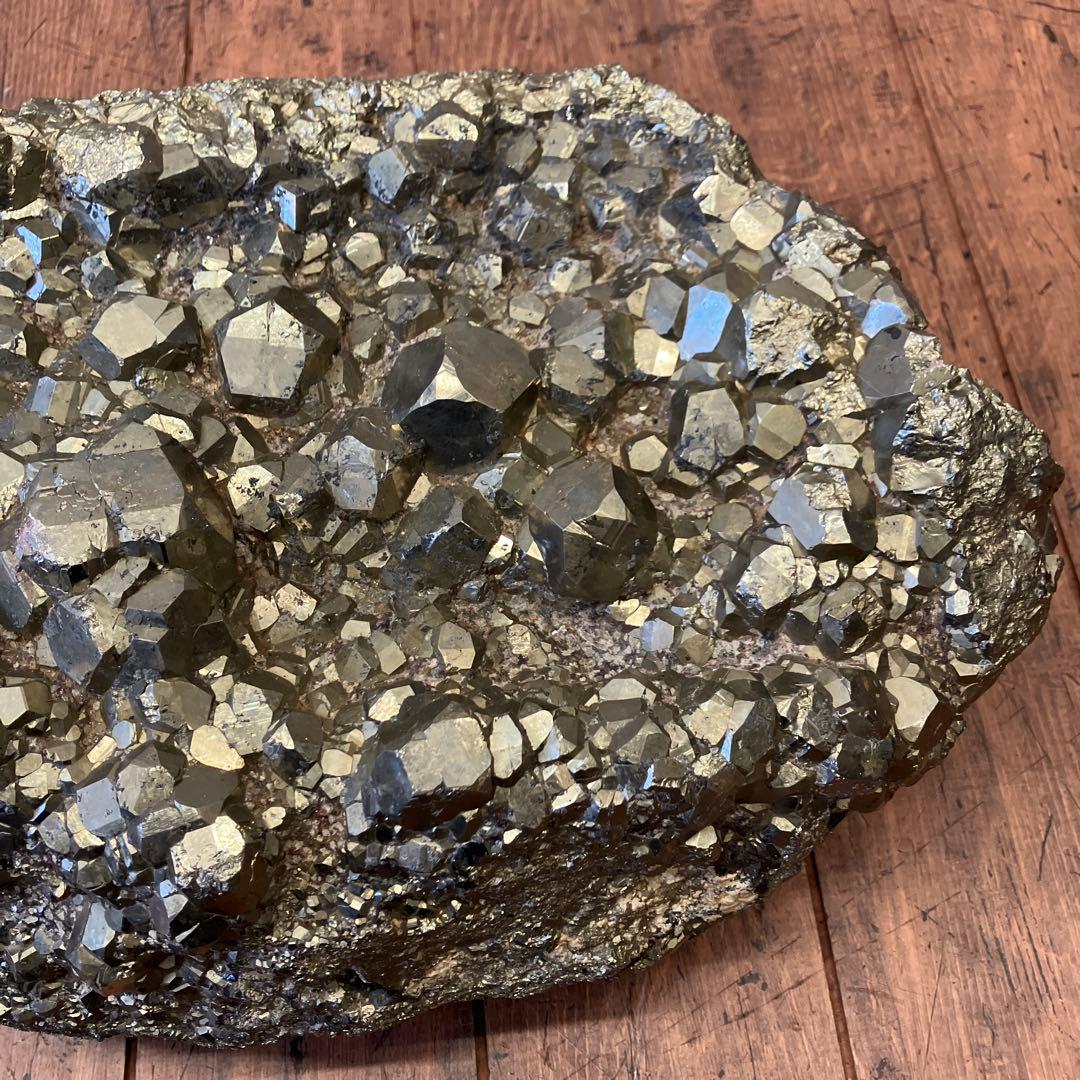 パワーストーン パイライト 黄鉄鉱 原石 鉱物 金運アップ 強運