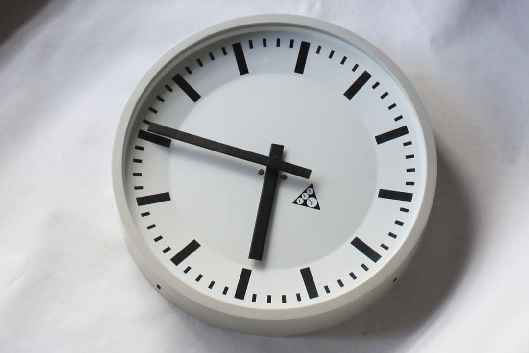 希少！PRAGOTRON パラゴトロン　30cm 時計 インダストリアル 北欧