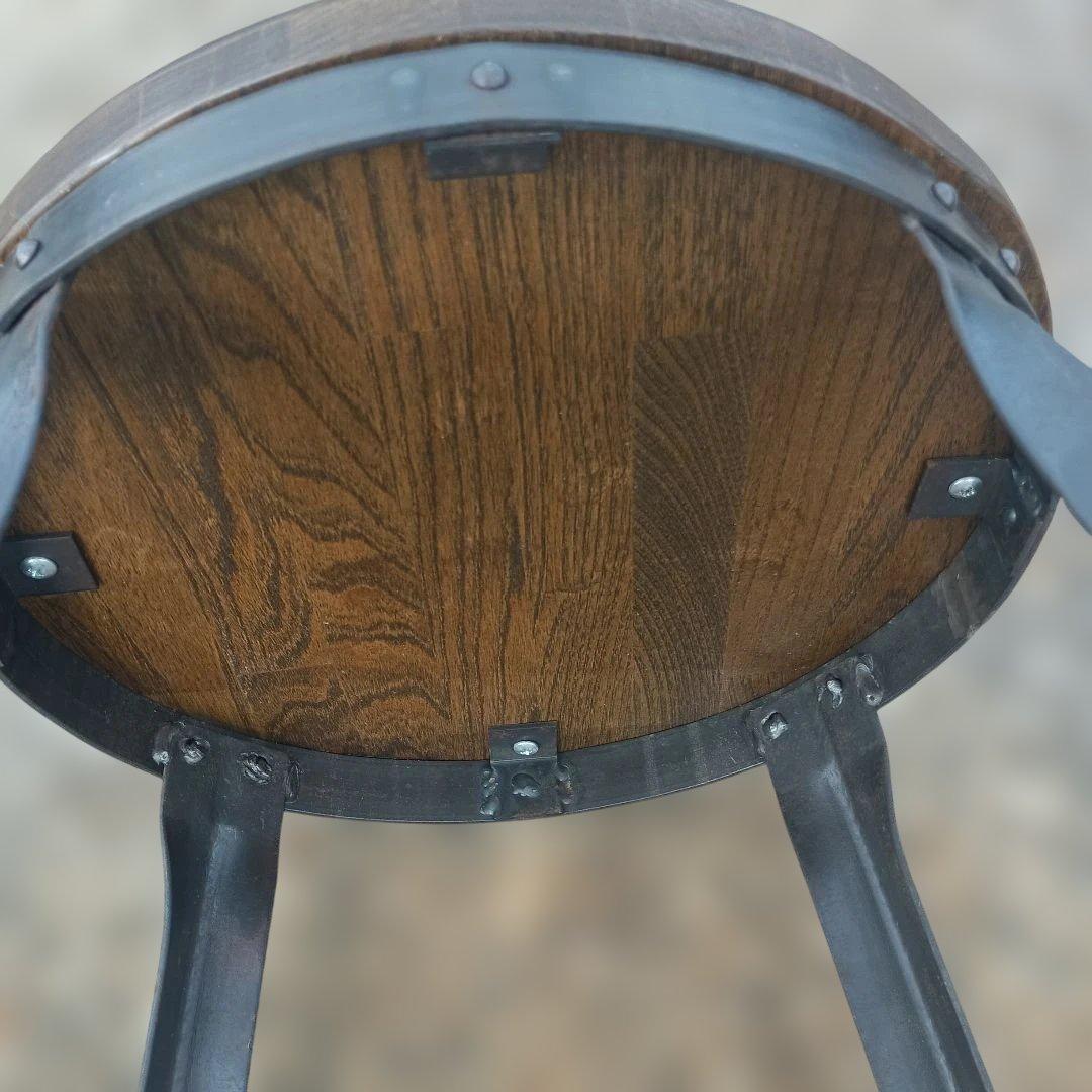 S*y様 5005）円形木製座面のアイアンスツール　ヴィンテージ　インダストリア