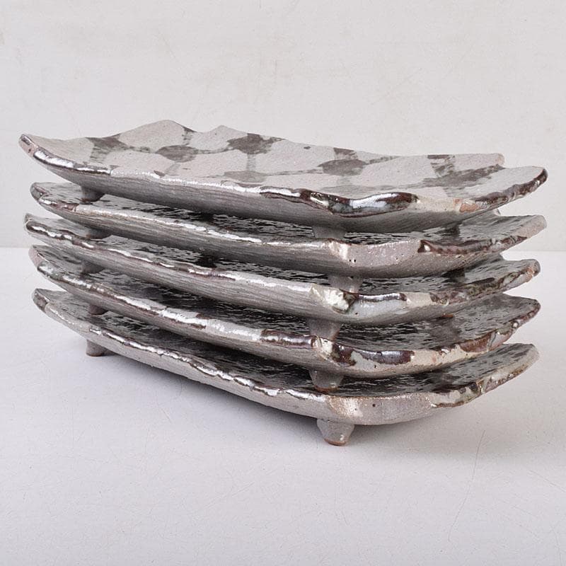 和食器　三郷焼　峯岸良尚作　鉄絵網目文　長角皿　五客　共箱　C R9021