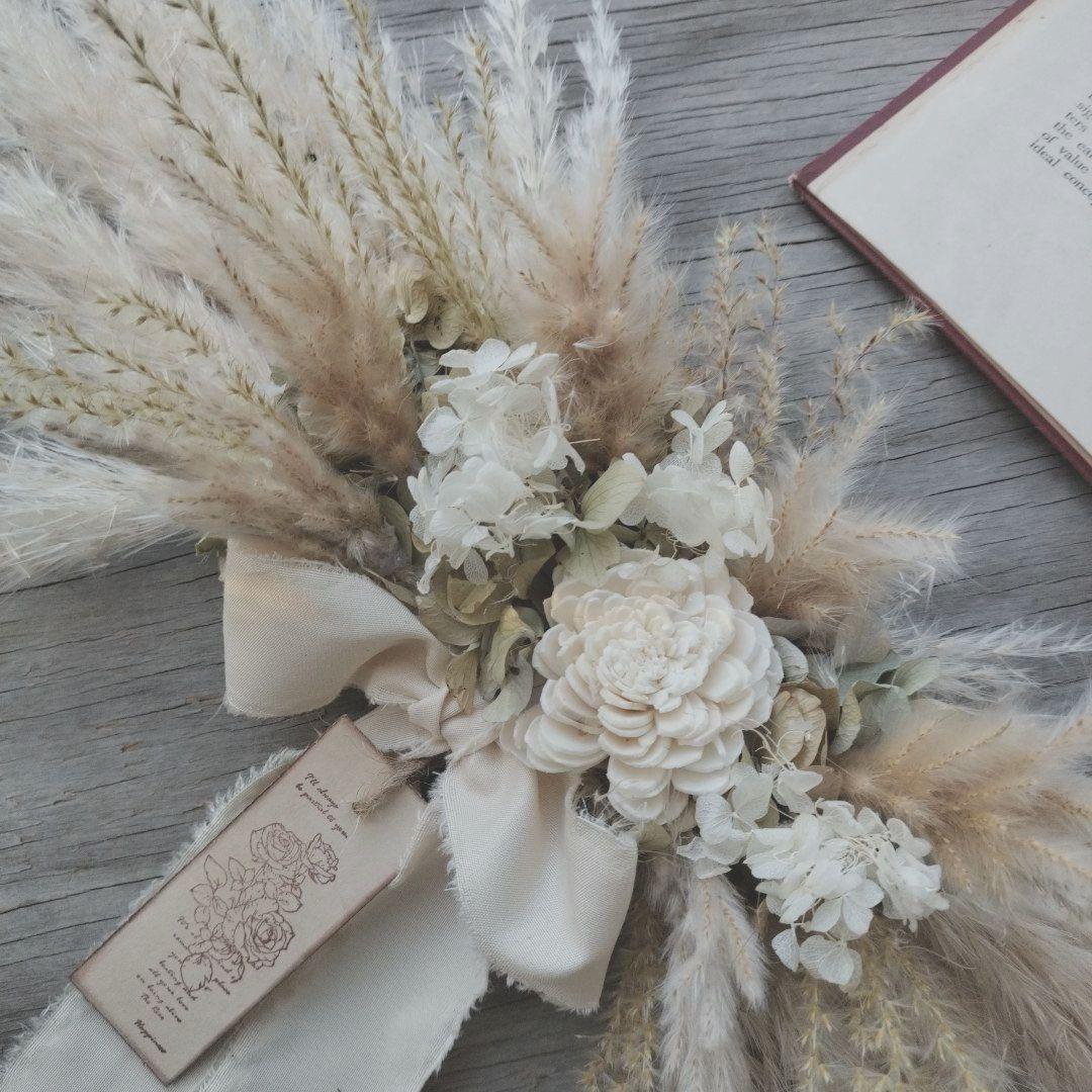 ベージュとモカ ドライフラワー横長スワッグ - メルカリ