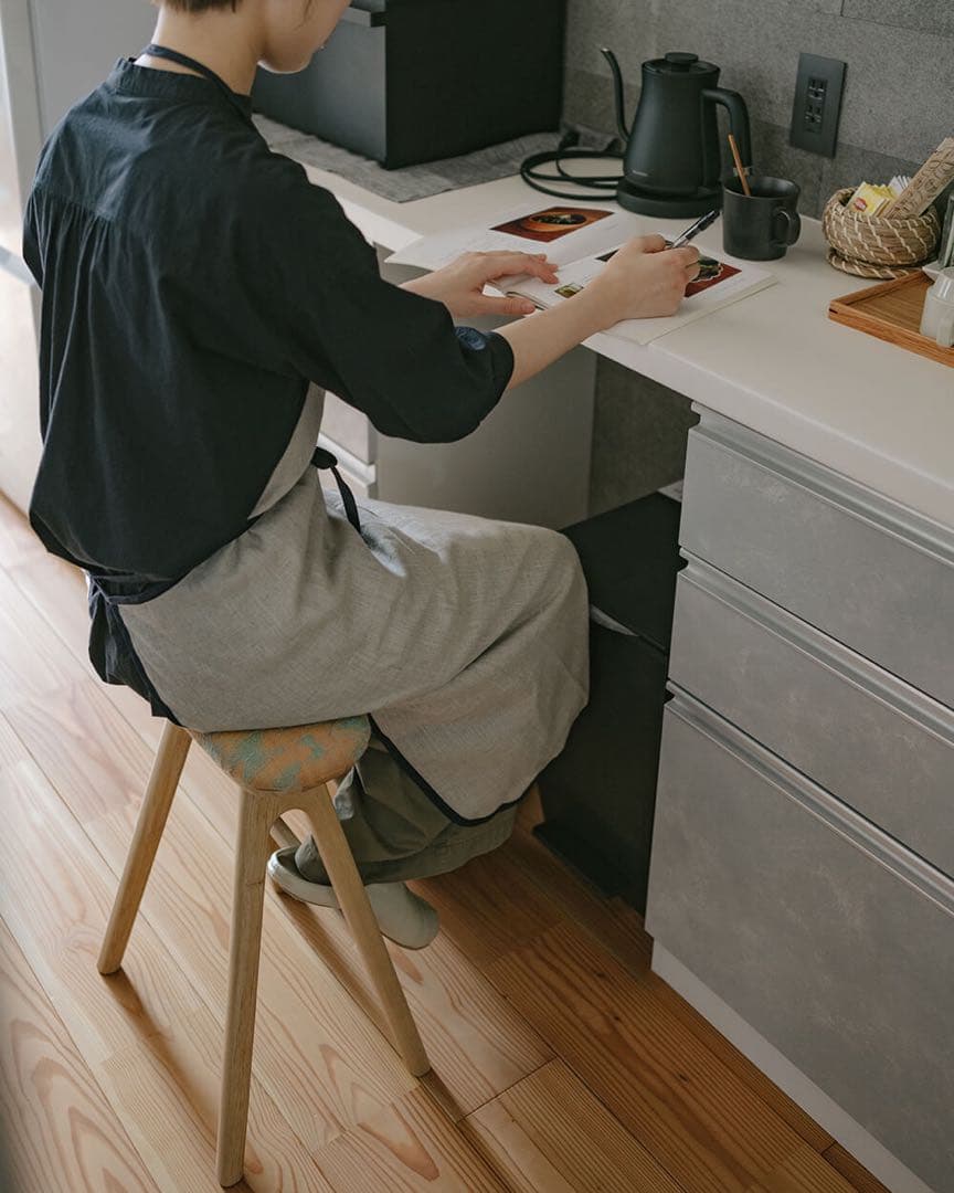 キッチンスツールBR H530 ミナペルホネン　 tanpopo khaki