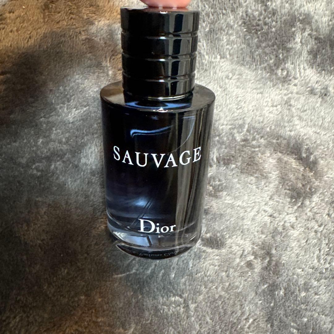 Dior SAUVAGE 男性用香水