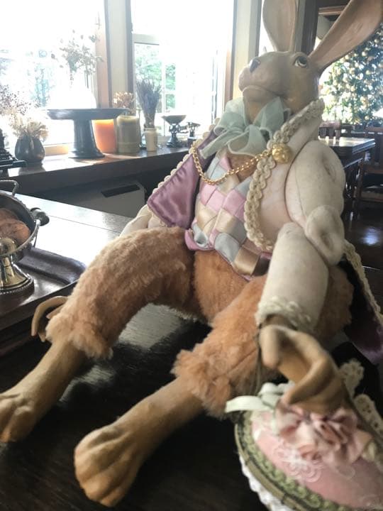 イギリス　うさぎの　アンティークドール