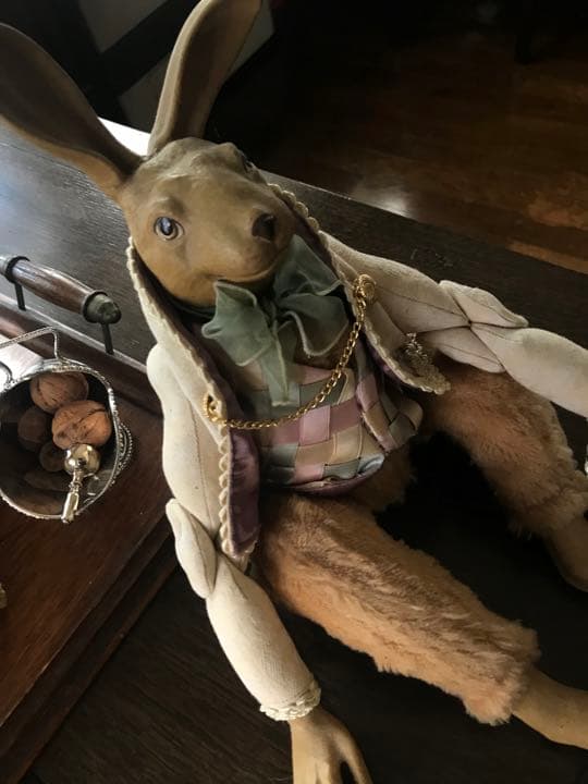 イギリス　うさぎの　アンティークドール