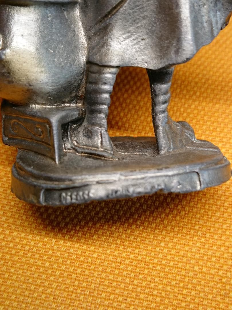 【美品】人形　金属　イタリア　置物　インテリア　工芸品　美術品　A2962