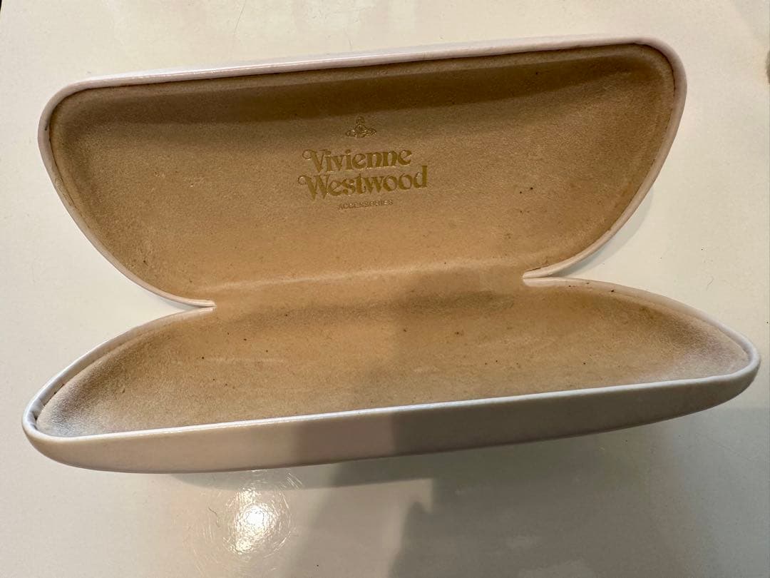 ヴィヴィアンウエストウッド度ありケース付きメガネ黒縁メガネ